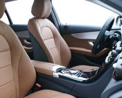 Mercedes C350 Buffalino Truffelbruin Voorstoelen