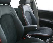 Seat Ibiza FR Buffalino Leder Zwart Alcantara Rode Bies Voorstoelen