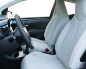 Toyota Aygo Alba eco-leather®®®®®® Titaniumgrijs Voorstoelen