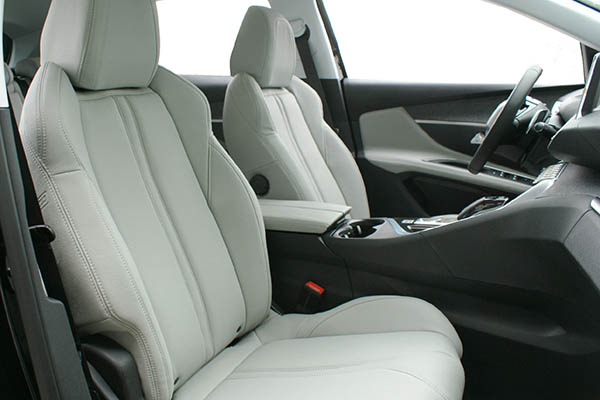 Peugeot 3008 Alba eco-leather®®®®®® Titaniumgrijs Voorstoelen