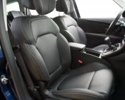 Renault Grand Scenic Buffalino leder zwart voorstoelen