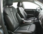 Audi A3 Sportback, Alba buffalino leder zwart met honingraat patroon voorstoelen