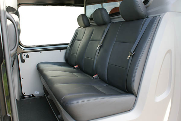 Renault Master, Alba eco-leather®®®®®® Zwart A0500-E achterbank