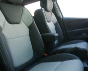 Renault Clio, Alba eco-leather®®®®®® Antraciet met Titanium grijs voorstoelen