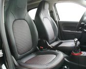 Renault Twingo GT, Alba Buffalino Leder Zwart met Rood stiksel voorstoelen