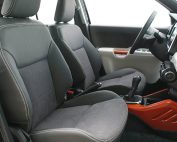Suzuki Ignis, Alba eco-leather®®®®®® antraciet met alcantara middenbanen voorstoelen
