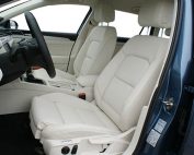 Volkswagen Passat, Alba Buffalino Leder Wit voorstoelen