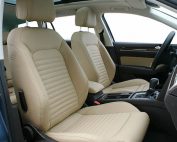 Volkswagen Passat, Alba eco-nappa Samt Beige voorstoelen