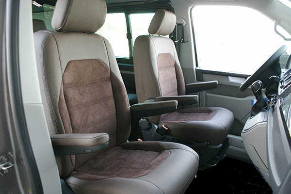 Volkswagen Transporter T6, Alba Buffalino Leder Chocolade bruin met Alba Amber Alcantara voorstoelen