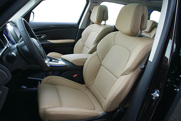 Renault Espace, Alba eco-leather®®®®®® Moonstone voorstoelen