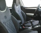 Skoda Octavia, Alba Buffalino Leder Alcantara en eco-leather voorstoelen