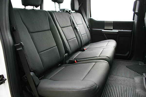 Ford F150 Zwart eco-leather achterbank