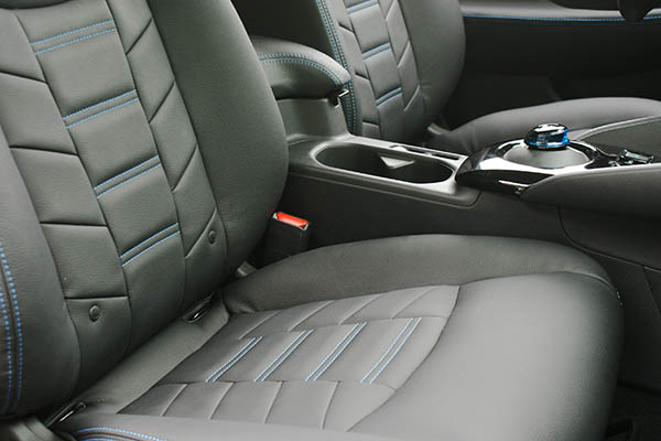 Nissan Leaf Alba eco-leather®®®®®® Zwart Interieur Special Design Voorstoelen Detail