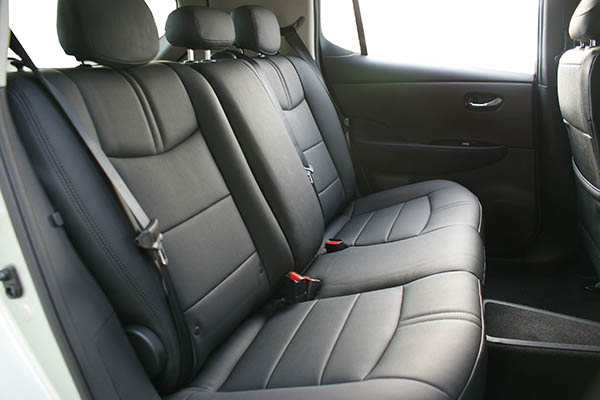 Nissan Leaf Alba eco-leather®®®®®® zwart achterbank