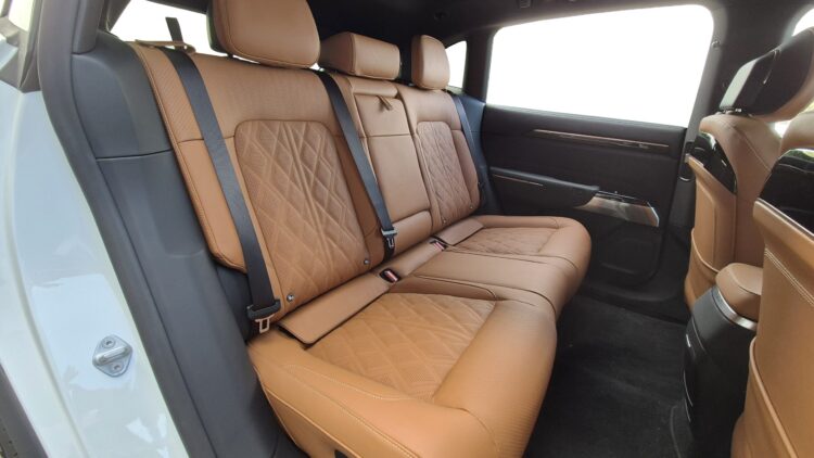Zeekr Leather