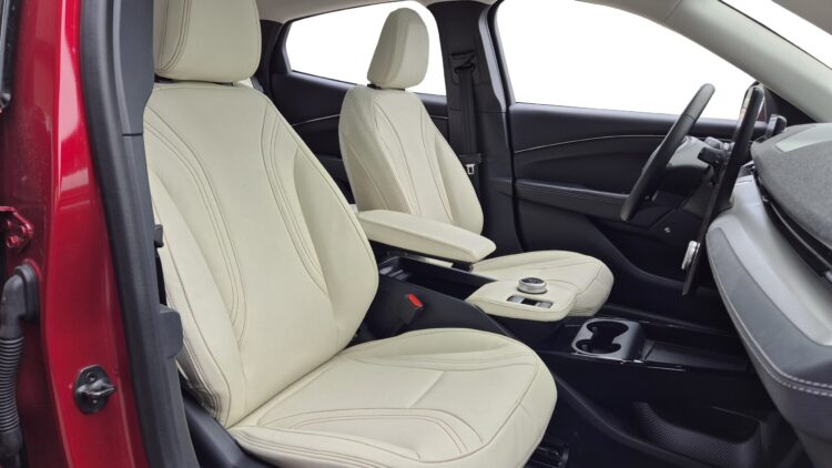 Ford mustang bekleden