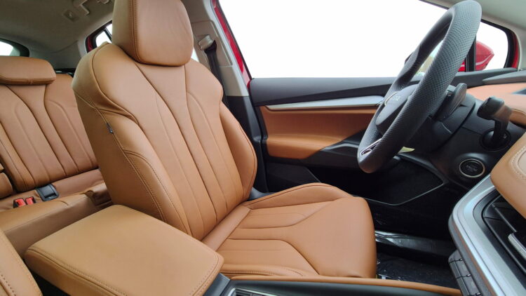 Skoda Enyaq met nappa Cognac.