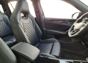 vw Tayron met nappa zwart , GTE bl.