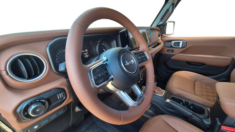 Jeep Wrangler lederen interieur met Cinnamon Nappa.