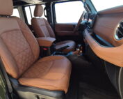 Jeep Wrangler lederen interieur met Cinnamon Nappa.
