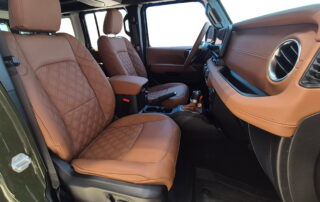 Jeep Wrangler lederen interieur met Cinnamon Nappa.