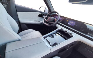 Omoda 9 Alba Eco-leather titanium grijs interieur